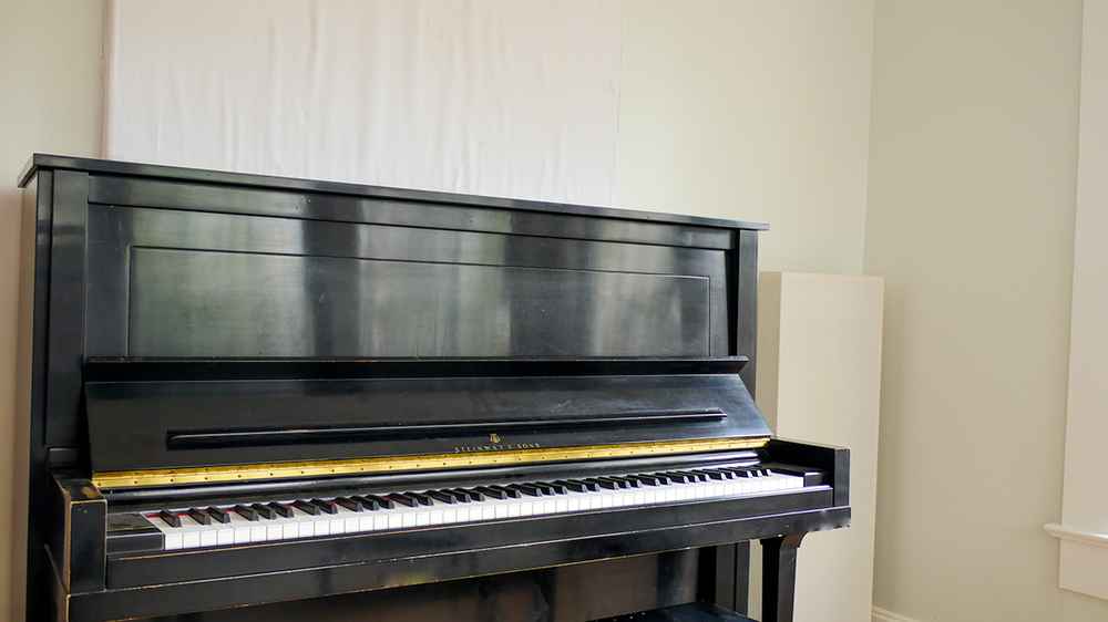 sage-music-san-antonio-steinway-k-piano-room