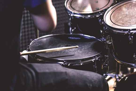 What to Know Before You Take Your First Drum Lesson